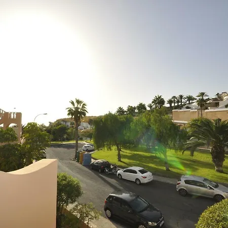 Апартаменты Paradise Court Americas Wifi Piscina 26 *
