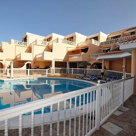 Апартаменты Paradise Court Americas Wifi Piscina 26