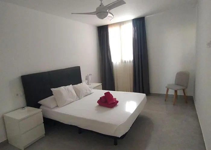 Paradise Court 26 Wifi Pool Appartement *